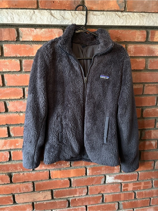 Patagonia Jackets & Blazers - Patagonia Dark Gray Plush Full-Zip Fleece Jacket